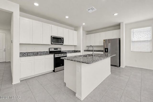 5497 W San Francisco Trail, Tucson, AZ 85742