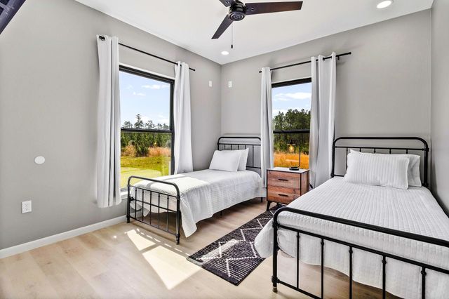 9572 Fm 355, Trinity, TX 75862