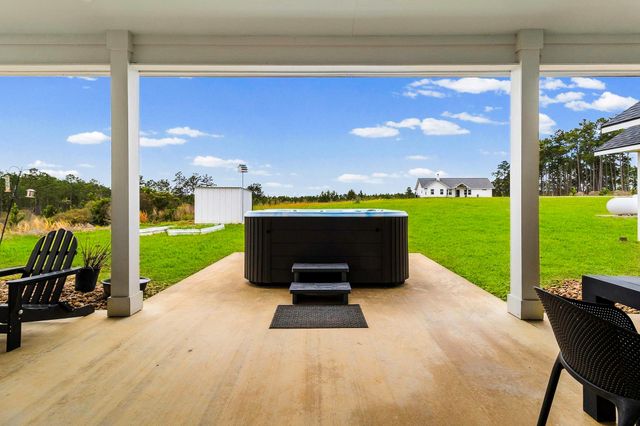 9572 Fm 355, Trinity, TX 75862