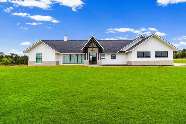 9572 Fm 355, Trinity, TX 75862