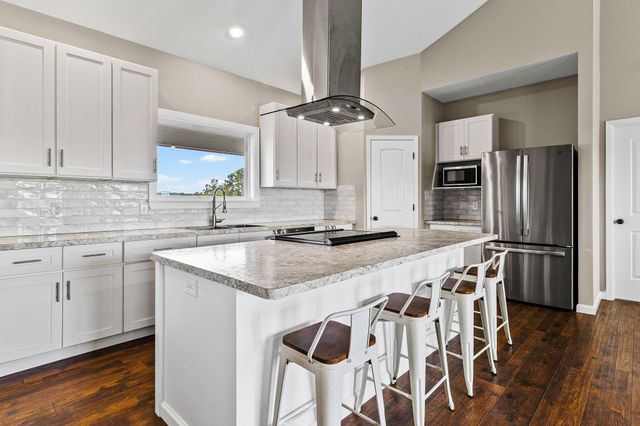 9572 Fm 355, Trinity, TX 75862