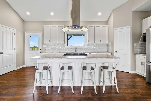 9572 Fm 355, Trinity, TX 75862