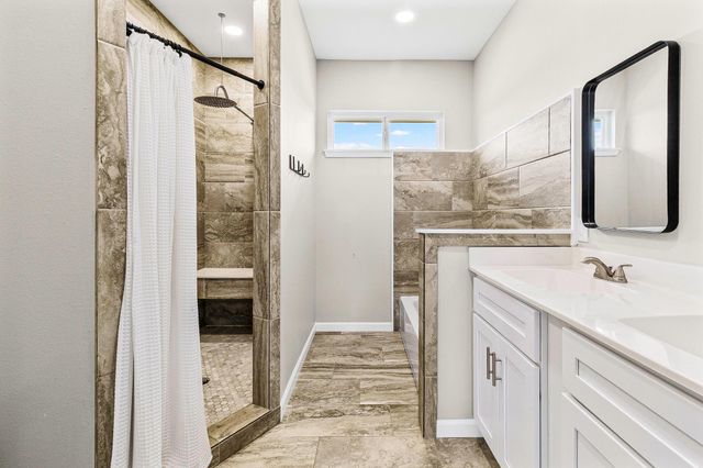 9572 Fm 355, Trinity, TX 75862