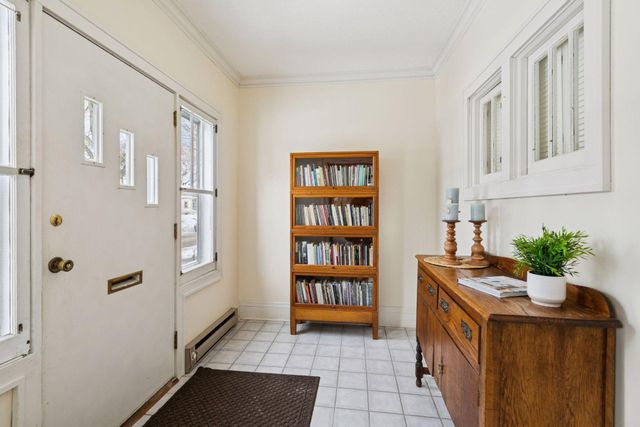 2823 Garfield Street NE, Minneapolis, MN 55418