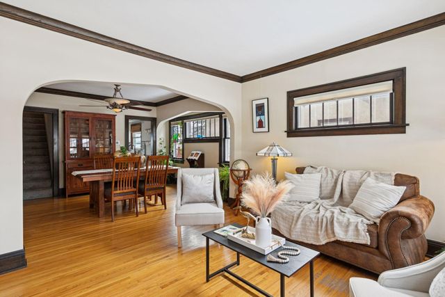 2823 Garfield Street NE, Minneapolis, MN 55418