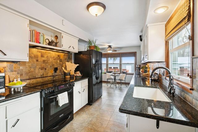 2823 Garfield Street NE, Minneapolis, MN 55418