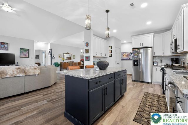 5490 Traditions Drive, Upper Saucon Twp, PA 18036