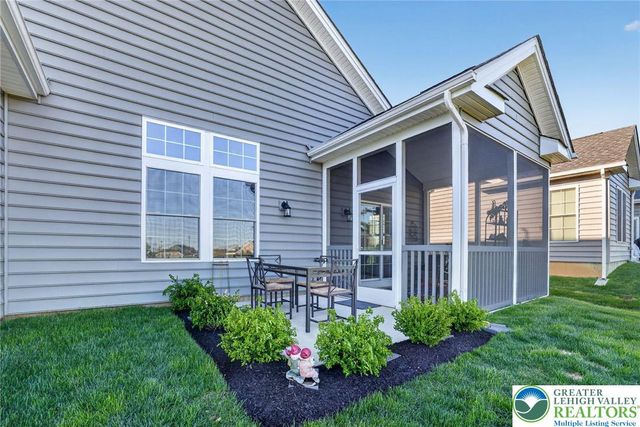 5490 Traditions Drive, Upper Saucon Twp, PA 18036