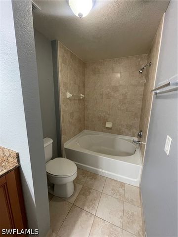 20321 Estero Gardens CIR 102, Estero, FL 33928