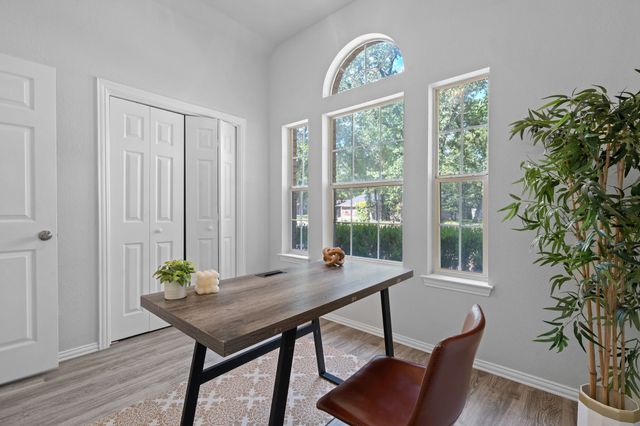 692 High Crest Drive, Azle, TX 76020