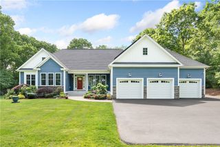 22 Lake Street, Rehoboth, MA 02769