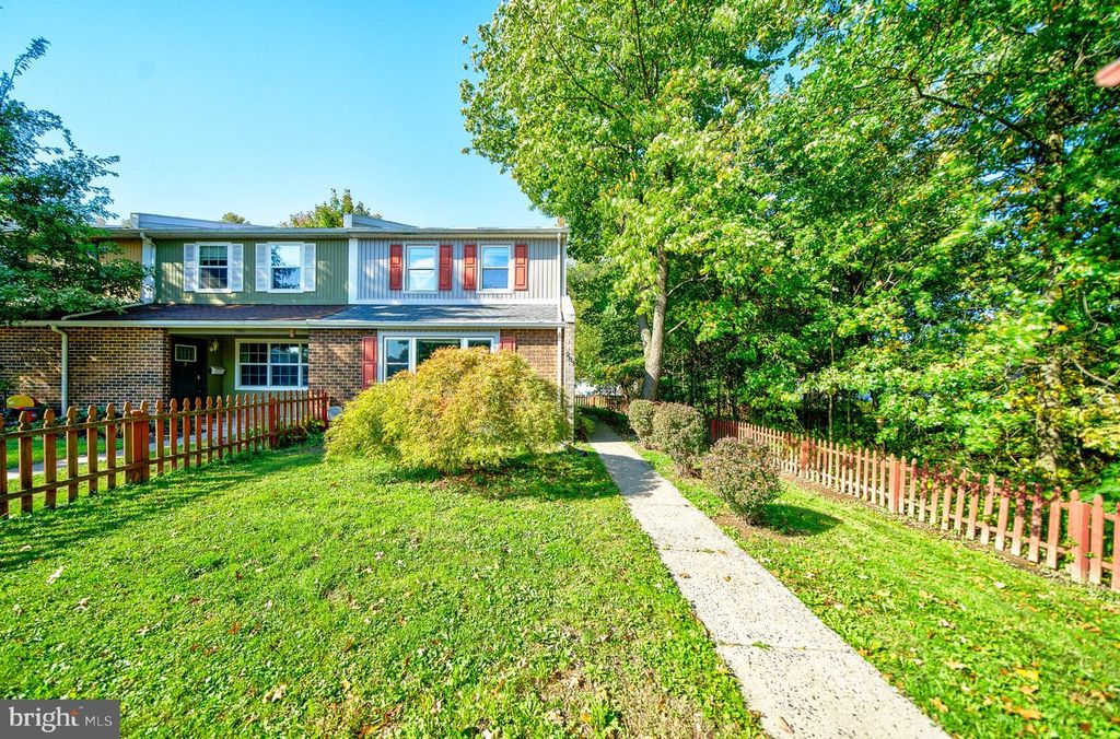 287 JOHNSON LN, QUAKERTOWN, PA 18951 — exterior