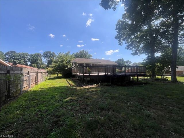 1041 Canyon Drive, Rural Hall, NC 27045