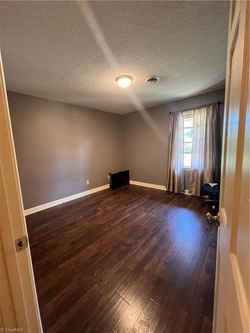 1041 Canyon Drive, Rural Hall, NC 27045