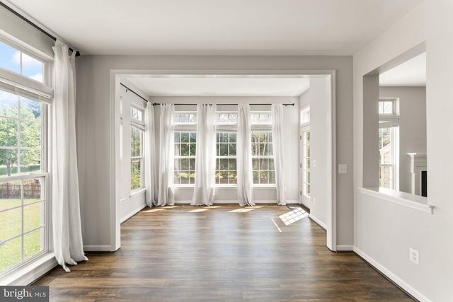 32 HOUSER DR, Lovettsville, VA 20180