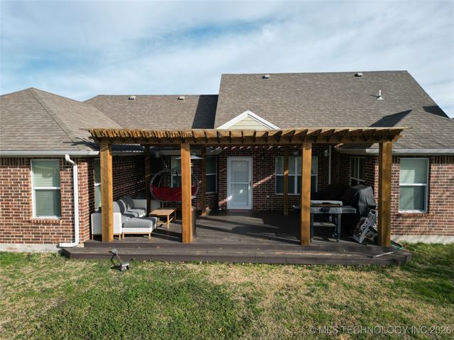 1812 Kendall Drive, Ardmore, OK 73401