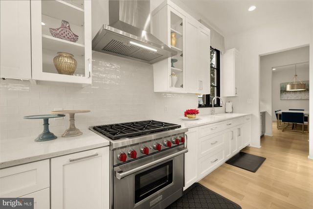 7613 GLENBROOK RD, Bethesda, MD 20814