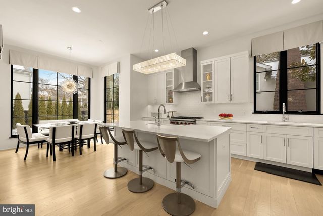 7613 GLENBROOK RD, Bethesda, MD 20814