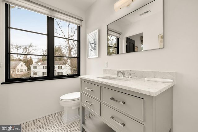 7613 GLENBROOK RD, Bethesda, MD 20814