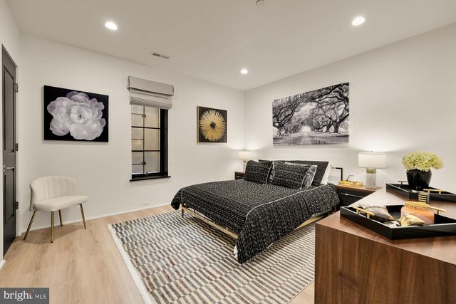 7613 GLENBROOK RD, Bethesda, MD 20814