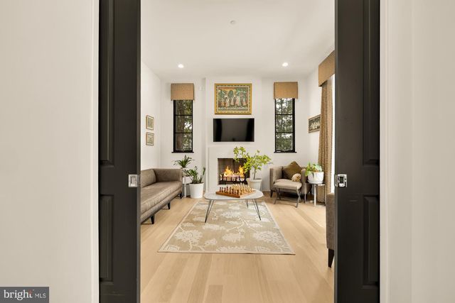 7613 GLENBROOK RD, Bethesda, MD 20814