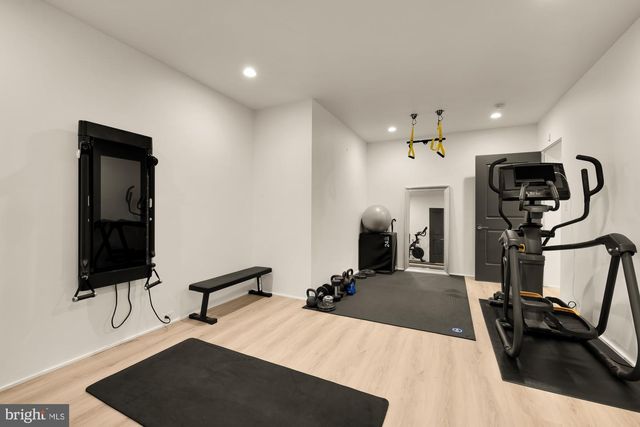 7613 GLENBROOK RD, Bethesda, MD 20814