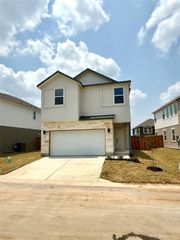 146 Kislingbury LN, Kyle, TX 78640