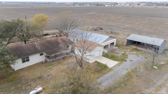 4310 gin, Seguin, TX 78155