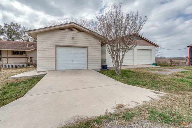 4310 gin, Seguin, TX 78155