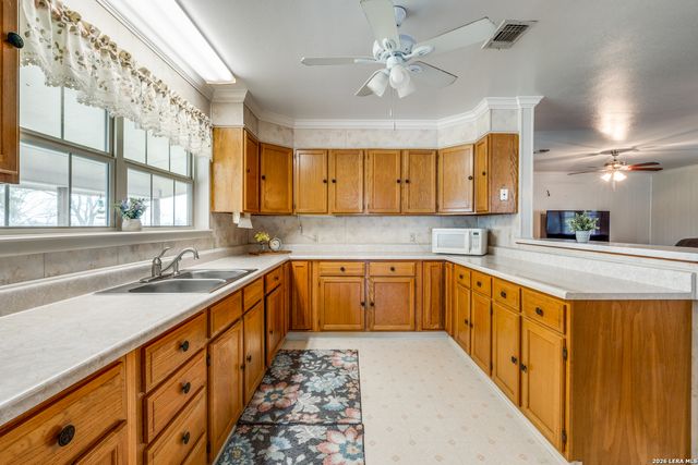 4310 gin, Seguin, TX 78155