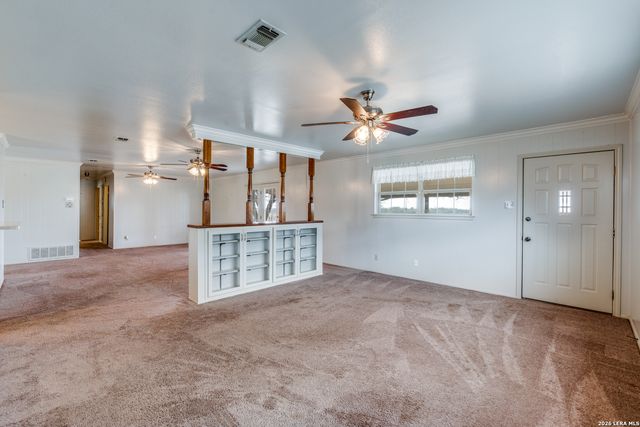 4310 gin, Seguin, TX 78155