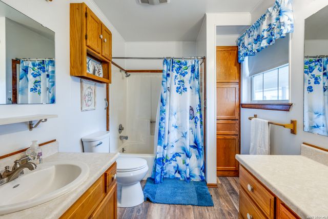 4310 gin, Seguin, TX 78155