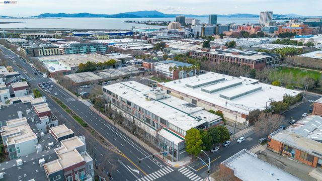 4053 Harlan St 114, Emeryville, CA 94608