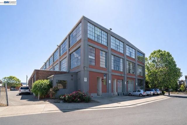 4053 Harlan St 114, Emeryville, CA 94608