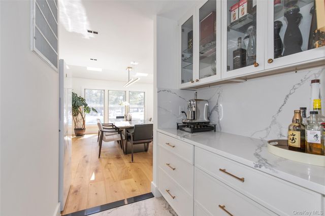 45 Carriage Court, Muttontown, NY 11791