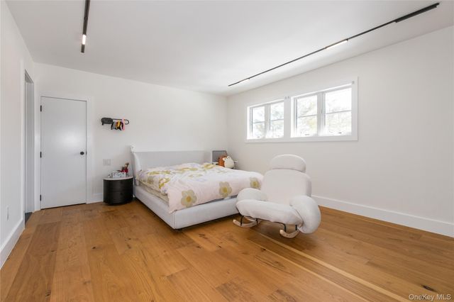 45 Carriage Court, Muttontown, NY 11791