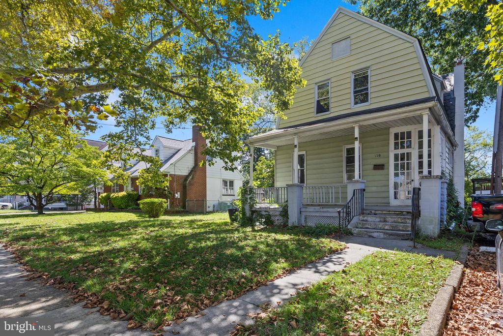 110 NEWTON AVE, OAKLYN, NJ 08107 — exterior