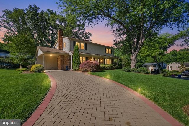 9385 SADDLEMOUNT CT, Springfield, VA 22153