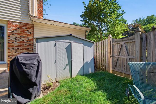 9385 SADDLEMOUNT CT, Springfield, VA 22153