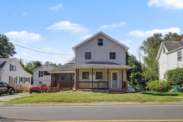 10 High St, Andover Boro, NJ 07821