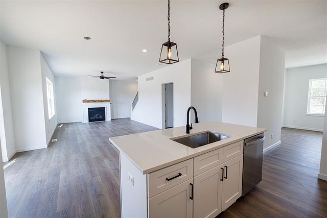 1762 Kyle Circle, Beloit, WI 53511