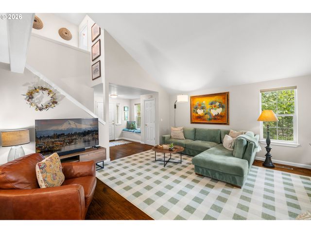 17800 Sw BRYAN Way, Beaverton, OR 97007