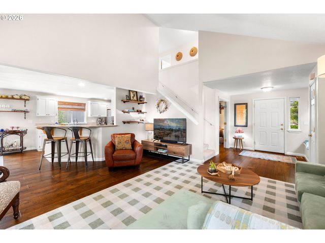 17800 Sw BRYAN Way, Beaverton, OR 97007