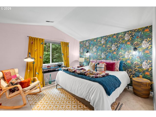 17800 Sw BRYAN Way, Beaverton, OR 97007
