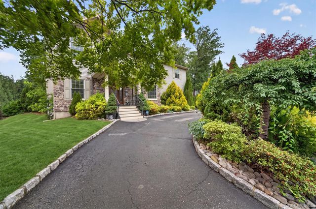 45 Brightwood Avenue, Pearl River, NY 10965