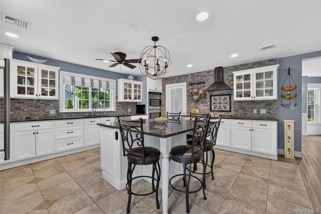 45 Brightwood Avenue, Pearl River, NY 10965