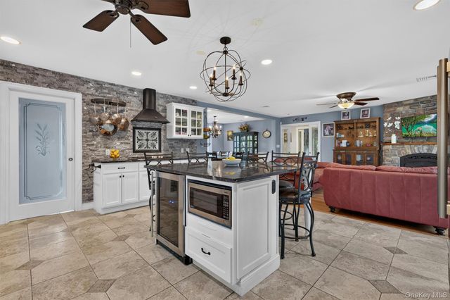 45 Brightwood Avenue, Pearl River, NY 10965