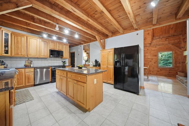 120 North Shore Road, Derry, NH 03038