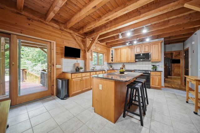 120 North Shore Road, Derry, NH 03038