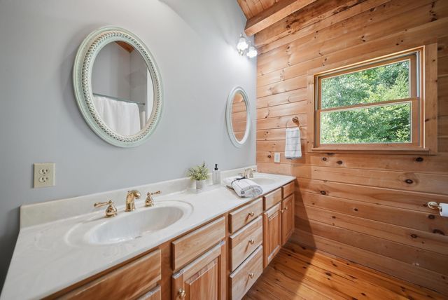 120 North Shore Road, Derry, NH 03038